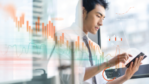 2025年主机调查关键金融服务要点